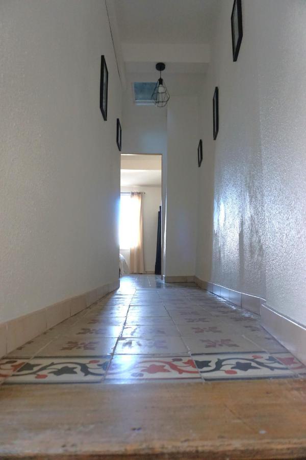 Le 100 Apartment Каркасон Екстериор снимка